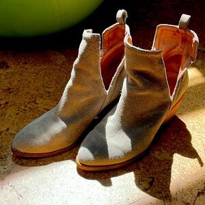 Jeffery Campbell suede cuff boots size 7